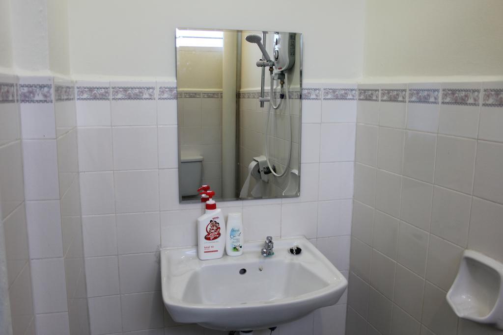 H&A Guest House Malacca Chambre photo