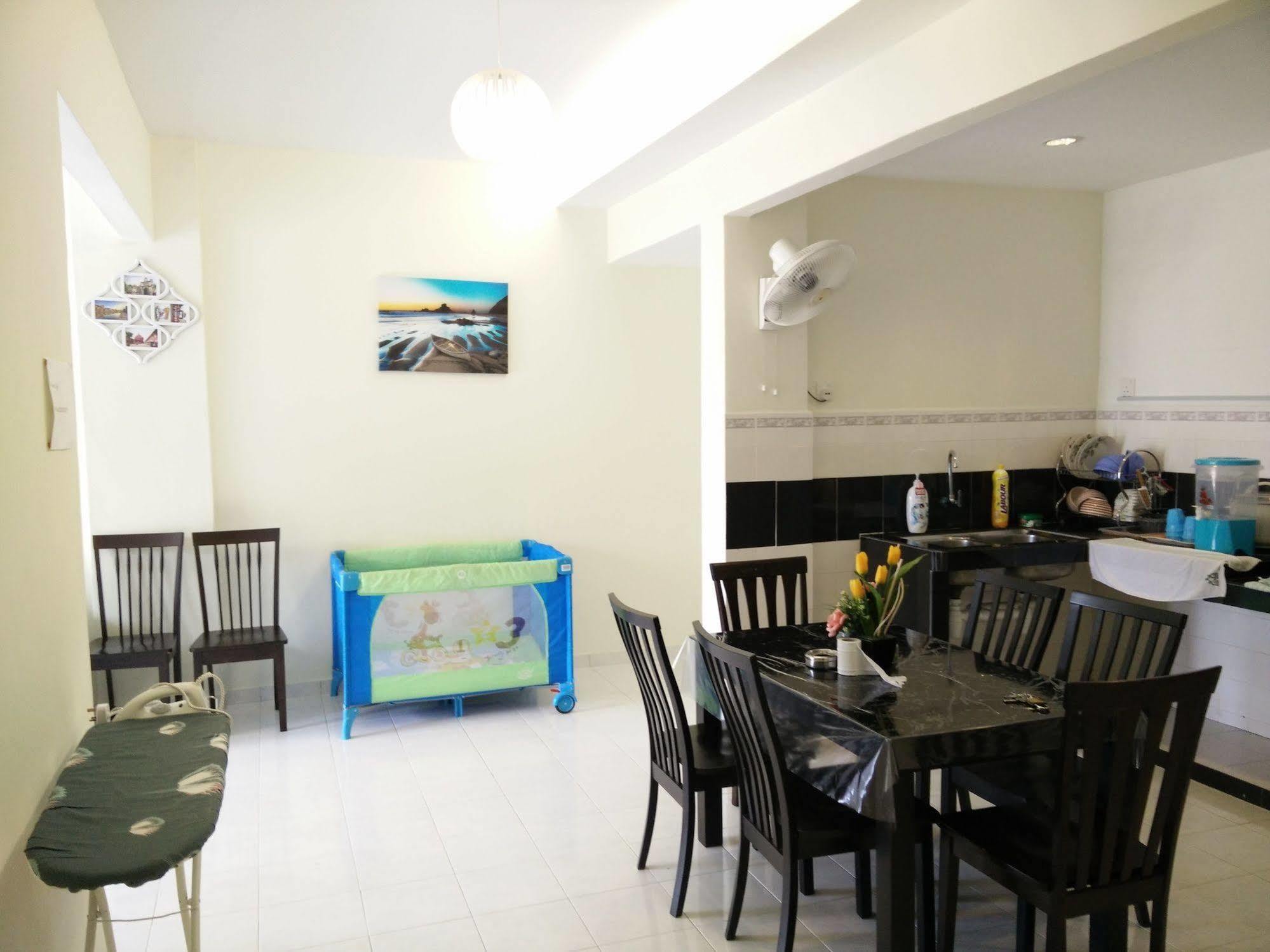 H&A Guest House Malacca Extérieur photo